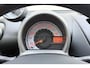 Peugeot 107 1.0-12V XS | Airco | Radio | Centrale deurvergrendeling | Elektrisch bedienbare ramen | CD-speler | Achteruitverwarming