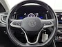 Volkswagen Polo 1.0 TSI Life Business | Parkeersensoren Voor/achter | 15 Inch velgen | Cruise control | Stoelverwarming | Airco | Navigatie |