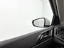 Volkswagen Polo 1.0 TSI Life Business | Parkeersensoren Voor/achter | 15 Inch velgen | Cruise control | Stoelverwarming | Airco | Navigatie |