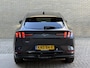 Ford Mustang Mach-E Extended Premium AWD 98 kWh | 94% SOH | Panoramadak | Trekhaak afneembaar | Lederen bekleding | 360 camera | Bang&Olufsen | 19 inch velgen | Adaptieve cruise | Elektrische achterklep | Dodehoekdetectie | LED | DAB | Keyless | Dealeronderhouden