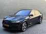 Ford Mustang Mach-E Extended Premium AWD 98 kWh | 94% SOH | Panoramadak | Trekhaak afneembaar | Lederen bekleding | 360 camera | Bang&Olufsen | 19 inch velgen | Adaptieve cruise | Elektrische achterklep | Dodehoekdetectie | LED | DAB | Keyless | Dealeronderhouden