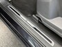 Volkswagen Tiguan 1.4 TSI eHybrid R-Line Business+ Automaat Trekhaak Panoramadak Navigatie IQ Light Stoel en Stuurverwarming Draadloze telefoonlader Digital Cockpit Climate Control Parkeersensoren 19 Inch