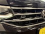 Volkswagen Tiguan 1.4 TSI eHybrid R-Line Business+ Automaat Trekhaak Panoramadak Navigatie IQ Light Stoel en Stuurverwarming Draadloze telefoonlader Digital Cockpit Climate Control Parkeersensoren 19 Inch