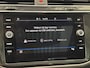 Volkswagen Tiguan 1.4 TSI eHybrid R-Line Business+ Automaat Trekhaak Panoramadak Navigatie IQ Light Stoel en Stuurverwarming Draadloze telefoonlader Digital Cockpit Climate Control Parkeersensoren 19 Inch