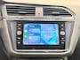 Volkswagen Tiguan 1.4 TSI eHybrid R-Line Business+ Automaat Trekhaak Panoramadak Navigatie IQ Light Stoel en Stuurverwarming Draadloze telefoonlader Digital Cockpit Climate Control Parkeersensoren 19 Inch