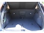 Volvo XC40 B4 Plus Dark | Panoramisch schuif-/ kanteldak | Harman Kardon | 360 graden camera | Elektrisch verstelbare voorstoelen met geheugenfunctie | Stoel-/ stuurwielverwarming | Extra getint glas | Volvo guard | Lighting pakket | 20 inch. lichtmetalen velgen | Verwarmde achterbank | Pilot assist