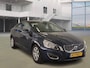 Volvo S60 1.6 T4 Kinetic Automaat Airco Cruise PDC Trekhaak
