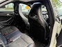 Mercedes-Benz CLA 200 AMG PDC/CAM/LMV18/LEER/NAV/PANO