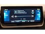 Peugeot e-2008 EV Allure Pack 50 kWh Navigatie Climate control 3D Digitale cockpit Camera Lichtmetalen Velgen