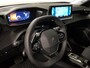 Peugeot e-2008 EV Allure Pack 50 kWh Navigatie Climate control 3D Digitale cockpit Camera Lichtmetalen Velgen