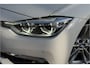 BMW 3-Serie Touring 320d | Leder | Head-Up | Stoelverwarming | LED | M-Stuur | Elektrische Klep