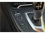 BMW 3-Serie Touring 320d | Leder | Head-Up | Stoelverwarming | LED | M-Stuur | Elektrische Klep