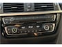 BMW 3-Serie Touring 320d | Leder | Head-Up | Stoelverwarming | LED | M-Stuur | Elektrische Klep