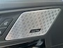 BMW iX1 xDrive30 Launch Edition 67 kWh | SoH 96.3% | Luxe Lederen Comfort Stoelen | Stoelverwarming | Stuurwielverwarming | Apple Carplay | 360 Camera | Elek. Kofferbak | Elek. Trekhaak wegklapbaar | Panoramadak te openen