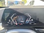 BMW iX1 xDrive30 Launch Edition 67 kWh | SoH 96.3% | Luxe Lederen Comfort Stoelen | Stoelverwarming | Stuurwielverwarming | Apple Carplay | 360 Camera | Elek. Kofferbak | Elek. Trekhaak wegklapbaar | Panoramadak te openen
