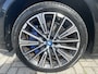 BMW iX1 xDrive30 Launch Edition 67 kWh | SoH 96.3% | Luxe Lederen Comfort Stoelen | Stoelverwarming | Stuurwielverwarming | Apple Carplay | 360 Camera | Elek. Kofferbak | Elek. Trekhaak wegklapbaar | Panoramadak te openen