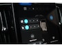 Volvo XC60 Black Edition Recharge Plug-In Hybrid AWD | Trekhaak | 360 Cam | Pano | HUD | Harman/Kardon | Pilot Assist