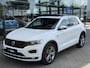 Volkswagen T-Roc 1.5 TSI R-LINE | PANO | LED | Adaptive CC | Camera | Winter-pakket | LED |Key-less  Interesse, Proefrit? Bel of app met: 06-24 28 28 42 / 06-42130156