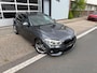 BMW 1-Serie 125d High Executive PDC/CAM/LEER/NAV/LMV-18/PANO