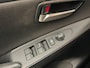 Mazda 2 1.5 Skyactiv-G Signature Navi / Camera / Stoelverwarming / Stuurwielverwarming
