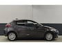 Mazda 2 1.5 Skyactiv-G Signature Navi / Camera / Stoelverwarming / Stuurwielverwarming