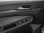 Volkswagen Golf 1.5 eTSI 150pk DSG R-Line Panorama dak Navigatie Apple Carplay/Android Auto Climate Control Camera Dab Extra Getint Glas Adaptive Cruise Control Virtual Cockpit Lichtmetalen Velgen