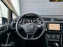 Volkswagen Touran 1.5 TSI R-Line / 5pers. / Pano / El. Trekh