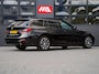 BMW 3-Serie Touring 318d High Executive | PANO | LEDER |