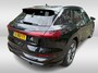 Audi E-tron e-tron 50 quattro Launch edition Black 71 kWh / Panoramadak / Camera / 20'' / Luchtvering / ACC / Navigatie / Stoelverwarming / DAB