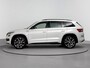 Skoda Kodiaq 1.5 TSI Sportline Business Airco | Achteruitrijcamera | Alcantara Bekleding | Trekhaak Uitklapbaar | Sportline | DSG | Cruise Control | Electronic Climate Control | Elektrisch Verstelbare Stoelen | Navigatiesysteem | Parkeersensor Voor en Achter | Stuurwiel Multifunctioneel | Stoelverwarming | Glazen Panoramadak