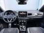 Volkswagen T-Roc 1.5 TSI 3xR-Line Pano/Keyless/Camera
