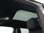 Land Rover Defender 2.0 P300e PHEV S Forest Edition | Comfort Pack | Convenience Pack | ClearSight binnenspiegel | Meridian Sound System | Panoramadak |
