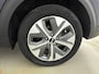 Kia Niro EV e-Niro DYNAMICLINE 64 kWh | ALL SEASONS | PDC | WARMTEPOMP | CAMERA | CLIMA | CRUISE ADAPT. | NAVI | PRIVACY GLASS | DAKRAILING | APPLE CAR PLAY & ADROID AUTO | 17'' LM VELGEN |