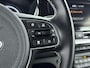 Kia Niro EV e-Niro DYNAMICLINE 64 kWh | ALL SEASONS | PDC | WARMTEPOMP | CAMERA | CLIMA | CRUISE ADAPT. | NAVI | PRIVACY GLASS | DAKRAILING | APPLE CAR PLAY & ADROID AUTO | 17'' LM VELGEN |