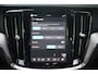 Volvo V60 T8 455pk AWD Plus Dark | Climate | Trekhaak | 360