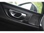 Volvo V60 T8 455Pk AWD Plus Dark | Climate | Trekhaak | 360