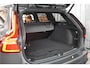 Volvo V60 T8 455PK AWD Ultra Dark | B&W | Trekhaak | Ventilatie | Massage