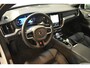 Volvo V60 T8 455PK AWD Plus Dark | Trekhaak | 360 | Harman Kardon | Verwar
