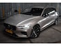 Volvo V60 T8 455PK AWD Plus Dark | 360 | Harman Kardon | Trekhaak | Verwar