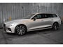 Volvo V60 T8 455PK AWD Plus Dark | 360 | Harman Kardon | Trekhaak | Verwar