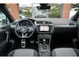 Volkswagen Tiguan Allspace 2.0 TSI 4Motion Highline Business R 7p. Mistlampen adaptief Cruise control adaptief Hill hold Camera Navi R-line Dakrails