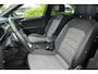 Volkswagen Tiguan Allspace 2.0 TSI 4Motion Highline Business R 7p. Mistlampen adaptief Cruise control adaptief Hill hold Camera Navi R-line Dakrails
