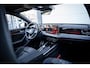 Volkswagen Passat Variant 1.5 eHybrid R-Line Black-Style Org.NL|Pano|Massage|Elek-trekhaak|Winterpack|Camera|1e-eig.|Fabrieksgarantie