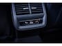 Volkswagen Passat Variant 1.5 eHybrid R-Line Black-Style Org.NL|Pano|Massage|Elek-trekhaak|Winterpack|Camera|1e-eig.|Fabrieksgarantie