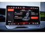 Volkswagen Passat Variant 1.5 eHybrid R-Line Black-Style Org.NL|Pano|Massage|Elek-trekhaak|Winterpack|Camera|1e-eig.|Fabrieksgarantie