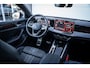 Volkswagen Passat Variant 1.5 eHybrid R-Line Black-Style Org.NL|Pano|Massage|Elek-trekhaak|Winterpack|Camera|1e-eig.|Fabrieksgarantie