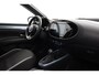 Toyota Aygo X 1.0 VVT-i S-CVT Pulse | Apple Carplay / Android Auto | Parkeersensoren voor/achter | Keyless | Adaptive Cruise | Clima | Camera | 17 inch | Privacy glas