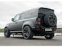 Land Rover Defender 110 P300e 110 X-Dynamic HSE | Outland Edition II | Full Options | Koelkast | Santorini Black - Satin PPF Stealth |