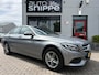 Mercedes-Benz C-klasse 200 Ambition -AUTOMAAT-SPORTSTOEL-VOLLEDER-STOELVERWARMING-LED-TREKHAAK-1800 KG TREKGEWICHT-ORIGINEEL NL!