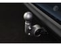 Volvo V60 B3 Core - IntelliSafe Assist & Surround - Parkeercamera achter - Verwarmde voorstoelen, stuur & achterbank - Parkeersensoren voor & achter - Extra getint glas - Elektr. inklapbare trekhaak - 18' LMV
